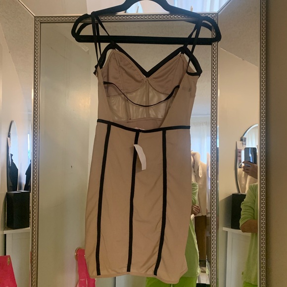 NWT Nude Beige Piping Dress - Picture 3 of 3